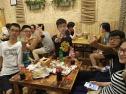 达孜烧烤加盟,学烧烤技术,开烧烤店多少钱疯狂烤翅加盟